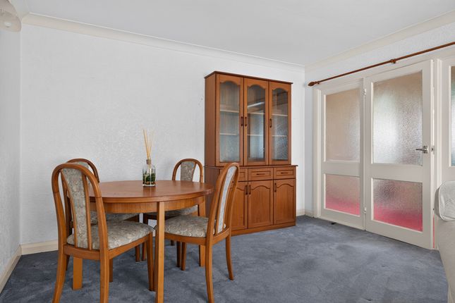 24, Towerscroft Avenue, St. Leonards-on-sea photo 4