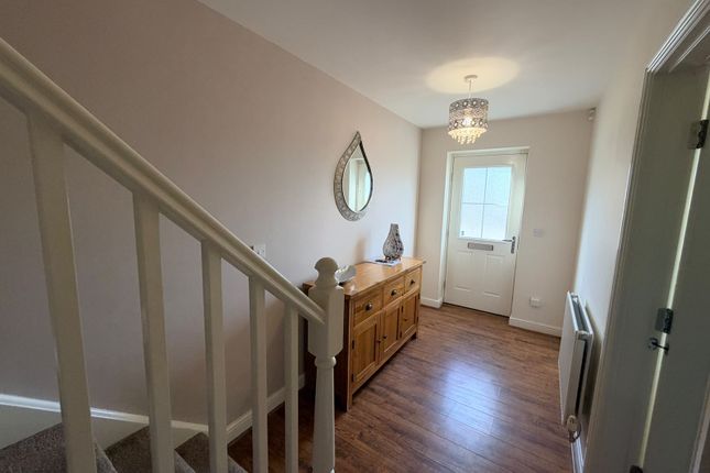 1, Falcon Court, SHEFFIELD photo 3