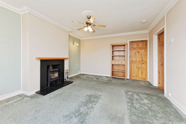 20, Meadow Road, Canterbury photo 3