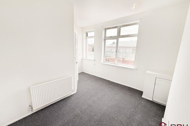 36B, Houghton Road, Rotherham photo 3