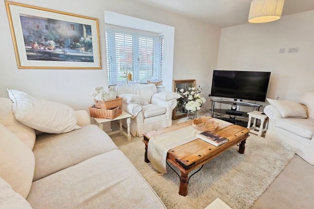 1, Nassington Way, Sleaford photo 2