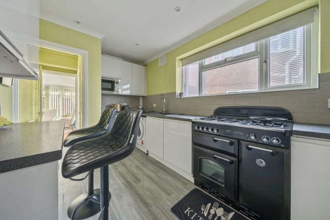 88, Altash Way, Eltham photo 4