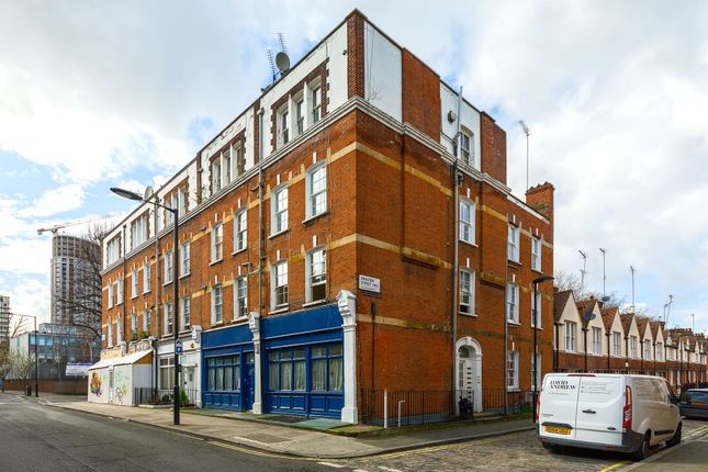 Flat 2, 73-75 Bell Street, London photo 2