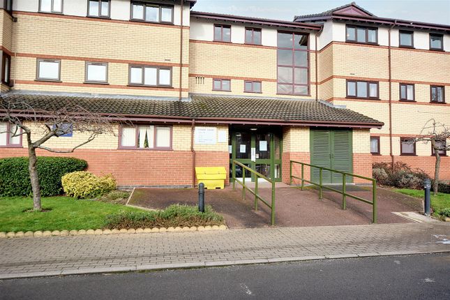 Flat for sale in Sandby Court, Chilwell, Nottingham