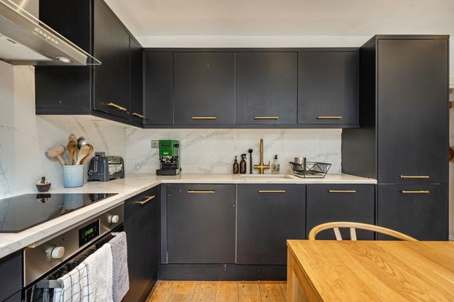 25, Dutton Street, London photo 4