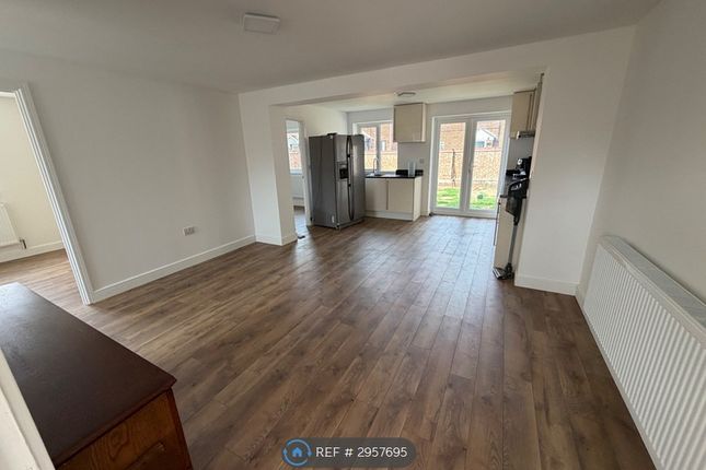Rudyard Close, Luton photo 5