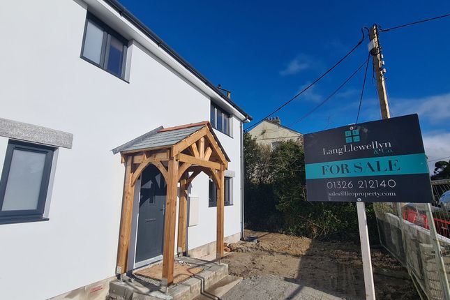 Town house for sale in 102 Southgate Street, Redruth