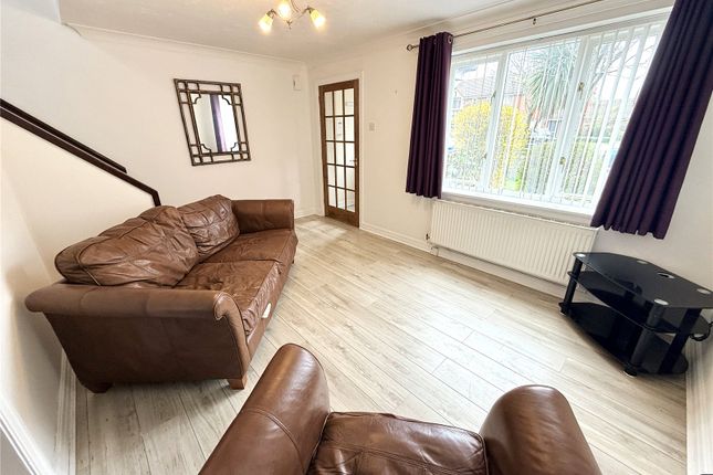 8, St. Mary Close, Lancashire photo 2