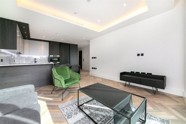 Thumbnail Flat for sale in Brigade Mews, London