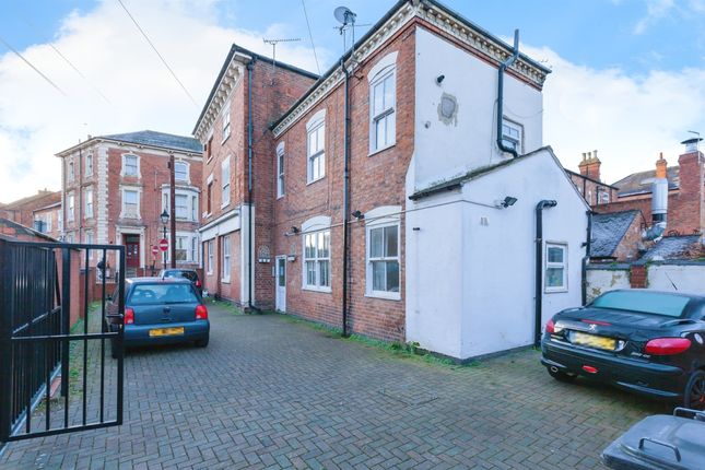 Flat for sale in Highfield Street, Leicester