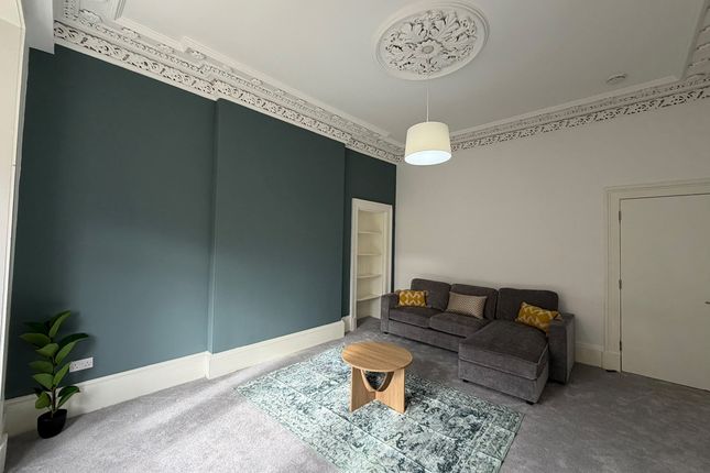 Willowbank Crescent, Glasgow, Glasgow photo 3
