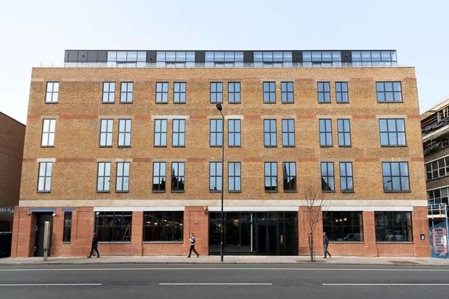 Office to let in Mare Street, London