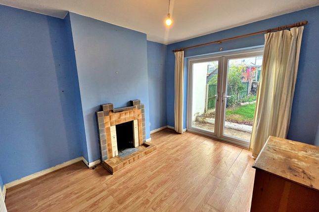 Verulam Road, Greenford photo 4
