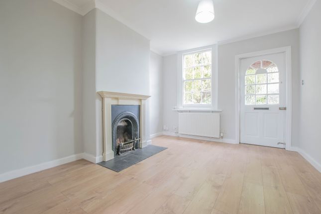 End terrace house to rent in Burford Place, Hoddesdon