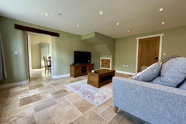 Field View Barn, Rhewl Farm, Chepstow photo 4
