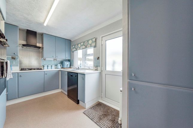 Mobile/park home for sale in Allington Gardens, Allington, Grantham