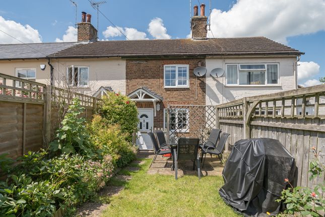 Thumbnail Terraced house for sale in Vicarage Road, Pitstone, Leighton Buzzard