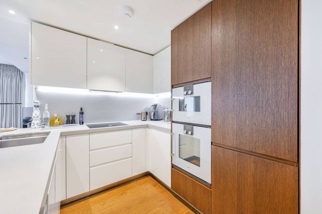 3-bed flat on Chartwell House, Chelsea, £1,450,000
