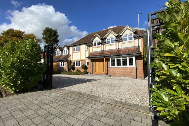 Thumbnail Detached house for sale in Longaford Way, Hutton Mount, Brentwood