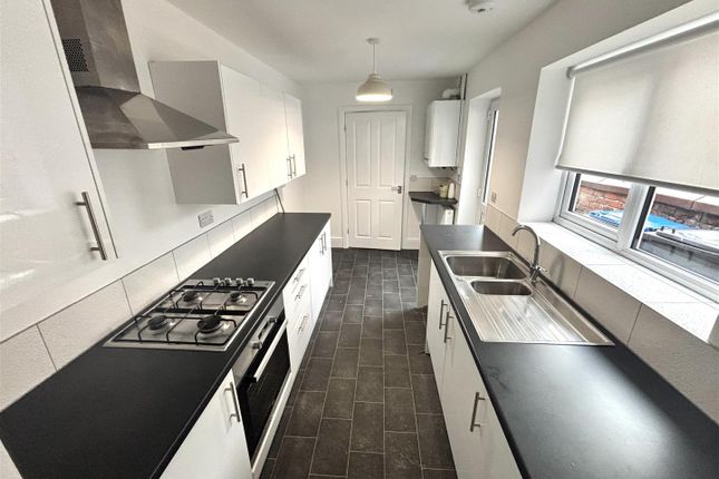 6, Burnell Road, Durham photo 2