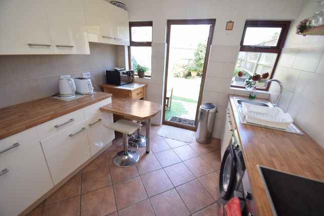 51, Station Road, Polegate photo 4