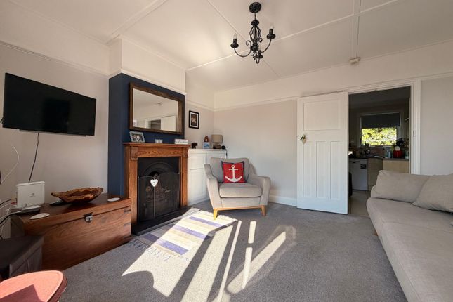 27, Weald View Road, Tonbridge photo 2