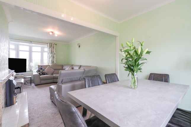 219, Cowley Lane, Sheffield photo 2