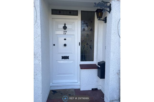 Elm Way, Worcester Park photo 2