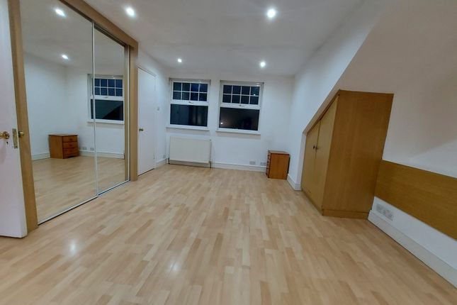 Flat to rent in Ulleswater Road, London