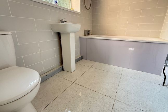 20, Oliver Street, MEXBOROUGH photo 5