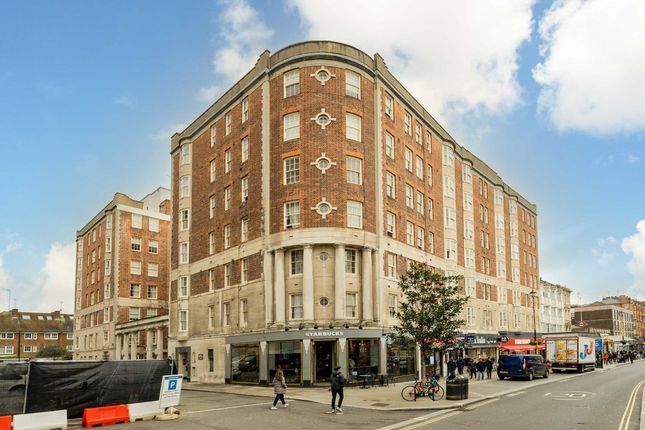 Flat for sale in Queensway, London