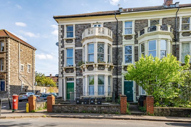 Flat for sale in Coronation Road, Southville, Bristol, Somerset