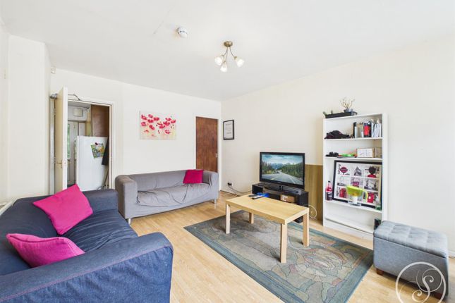 68A, Hartley Avenue, Leeds photo 2
