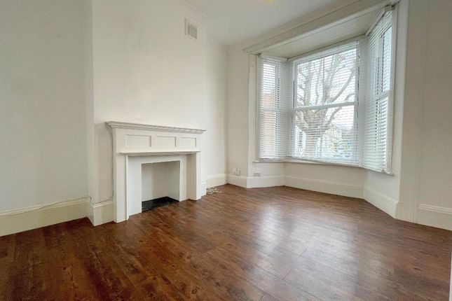 Thumbnail Flat for sale in Chadwick Road, London