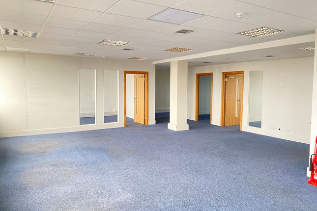 Office to let in 4th Floor, Sutherland House, 70-78 West Hendon Broadway, Hendon