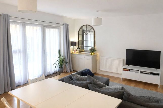 2-bed flat on SNG RESALE OR, 24, Katherine Court, Northolt, £375,000