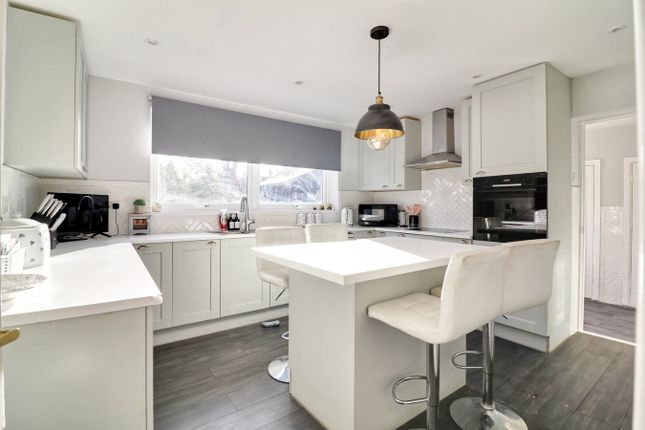 1, Sutton Acres, Bishop's Stortford photo 4