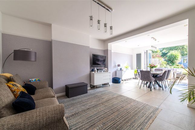 100 Wrotham Road photo 4
