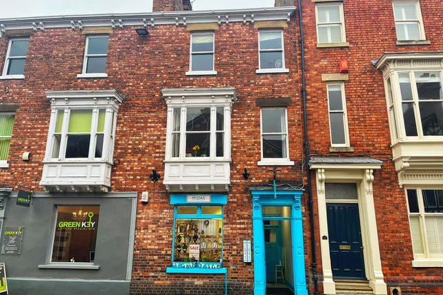 Thumbnail Flat for sale in Bailgate, Lincoln