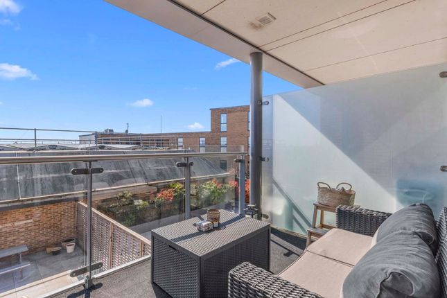 Flat 23, Prime House, London photo 3
