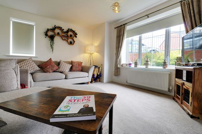 Thumbnail Flat for sale in Butler Close, Dudley