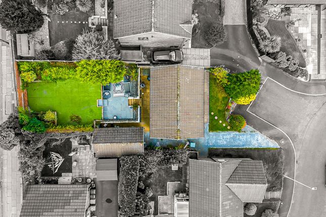 5 Moray Close, Bury photo 2
