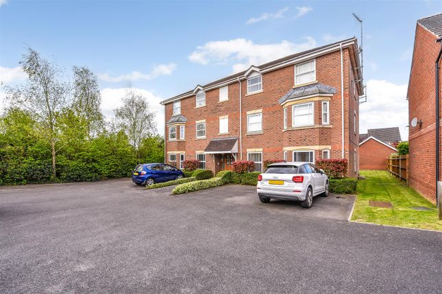 Flat for sale in Topaz Drive, Andover