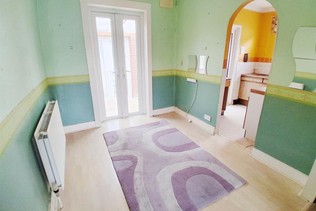 6, Yeading Gardens, Hayes photo 3