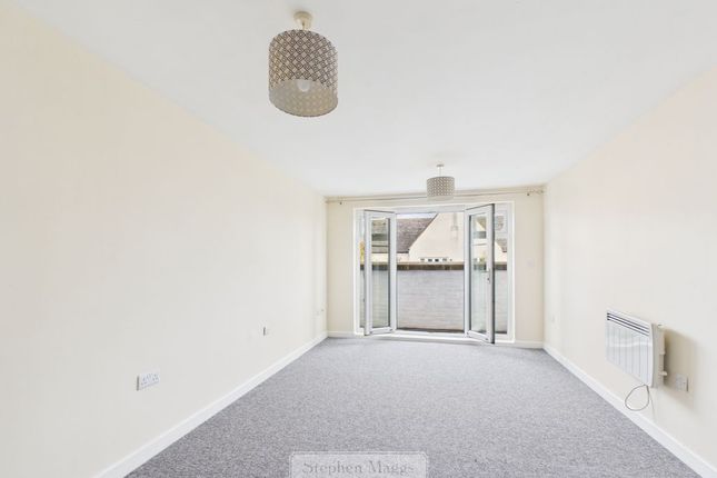 87, Whistle Road, Bristol photo 2