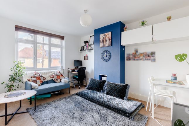 First Floor Flat, Bristol photo 3