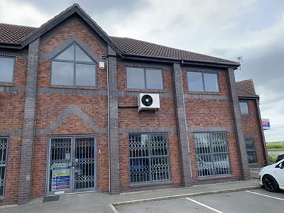 Office to let in Salisbury House, Wheatfield Way, Hinckley, Leicestershire