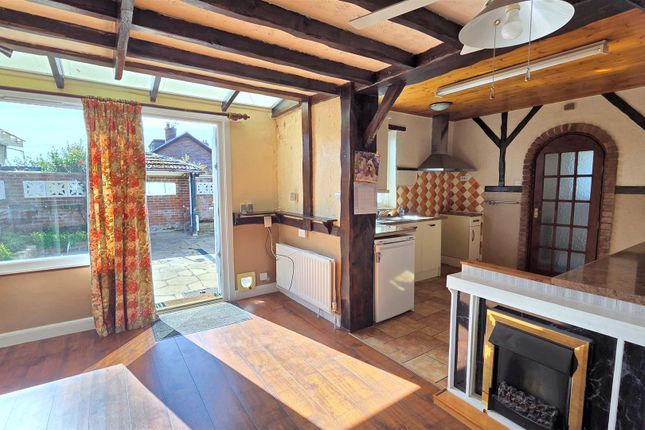 11, Green Lane, Bradwell photo 4
