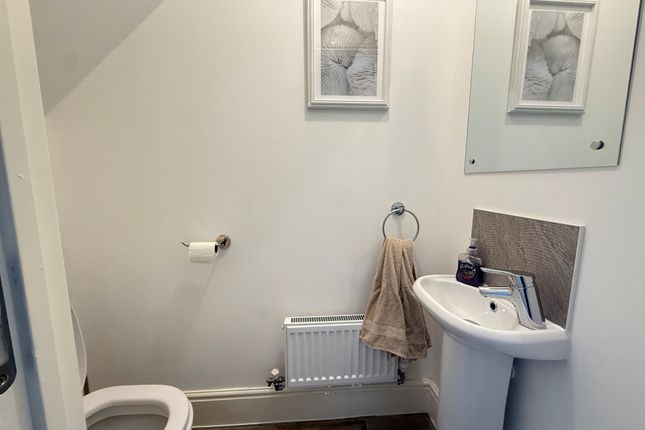 26, Clos Rhys Meurug, Cardiff photo 4
