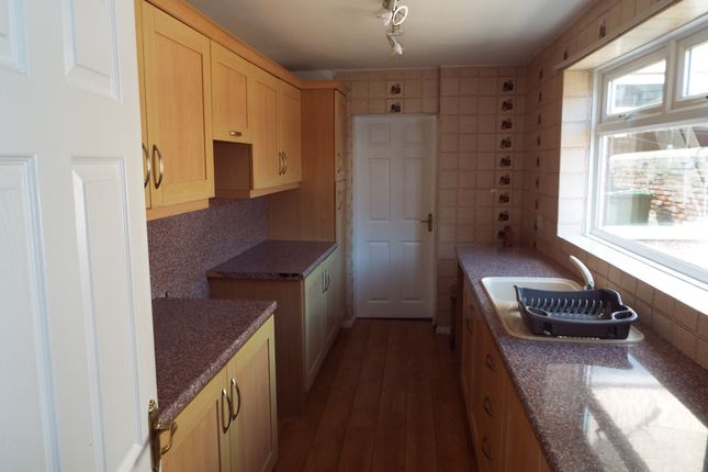 3, Silksworth Terrace, Sunderland photo 3